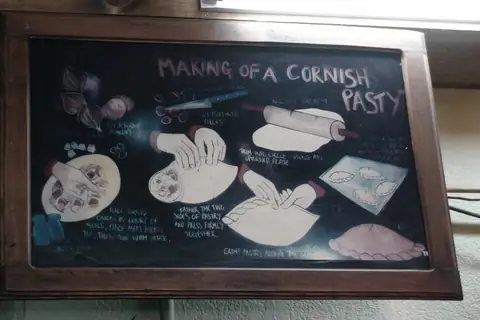 Shakes & cakes photo 4